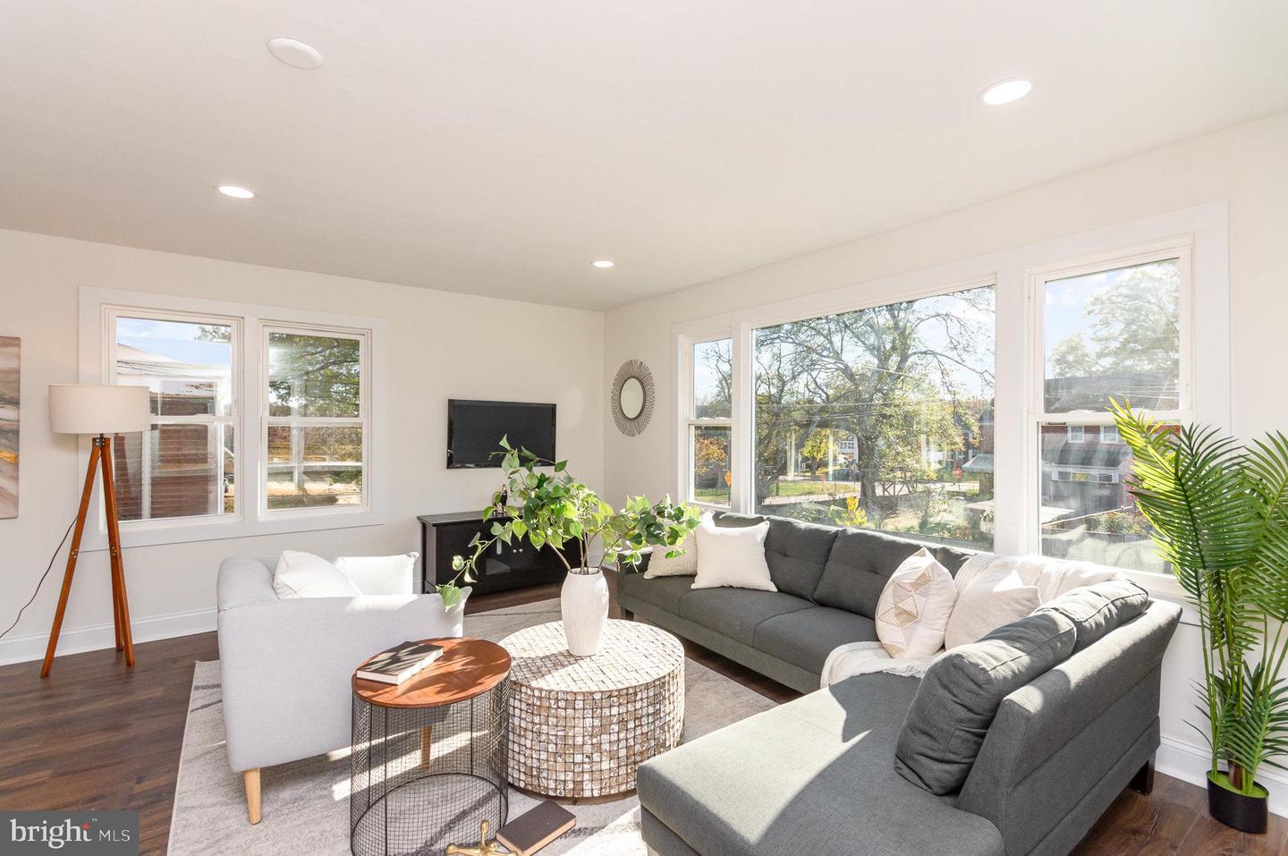 4802 EASTERN AVE NE, WASHINGTON, District Of Columbia 20017, 4 Bedrooms Bedrooms, ,3 BathroomsBathrooms,Residential,For sale,4802 EASTERN AVE NE,DCDC2230408 MLS # DCDC2230408 4802 EASTERN AVE NE, WASHINGTON, District Of Columbia 20017, 4 Bedrooms Bedrooms, ,3 BathroomsBathrooms,Residential,For sale,4802 EASTERN AVE NE,DCDC2230408 MLS # DCDC2230408