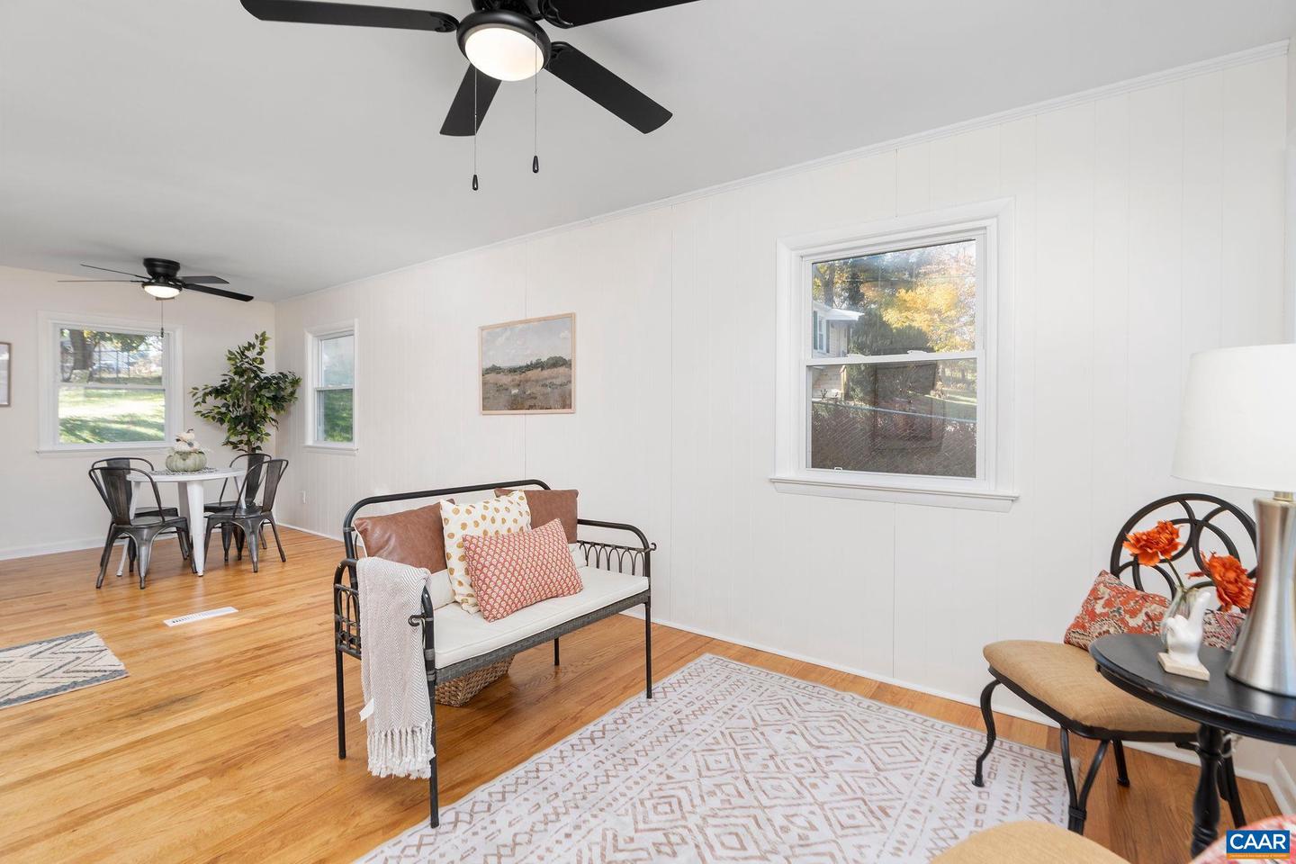 2418 W BEVERLEY ST, STAUNTON, Virginia 24401, 3 Bedrooms Bedrooms, ,1 BathroomBathrooms,Residential,For sale,2418 W BEVERLEY ST,670712 MLS # 670712 2418 W BEVERLEY ST, STAUNTON, Virginia 24401, 3 Bedrooms Bedrooms, ,1 BathroomBathrooms,Residential,For sale,2418 W BEVERLEY ST,670712 MLS # 670712