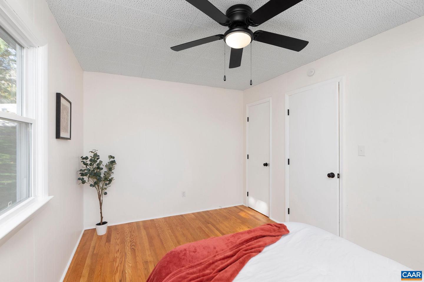 2418 W BEVERLEY ST, STAUNTON, Virginia 24401, 3 Bedrooms Bedrooms, ,1 BathroomBathrooms,Residential,For sale,2418 W BEVERLEY ST,670712 MLS # 670712 2418 W BEVERLEY ST, STAUNTON, Virginia 24401, 3 Bedrooms Bedrooms, ,1 BathroomBathrooms,Residential,For sale,2418 W BEVERLEY ST,670712 MLS # 670712