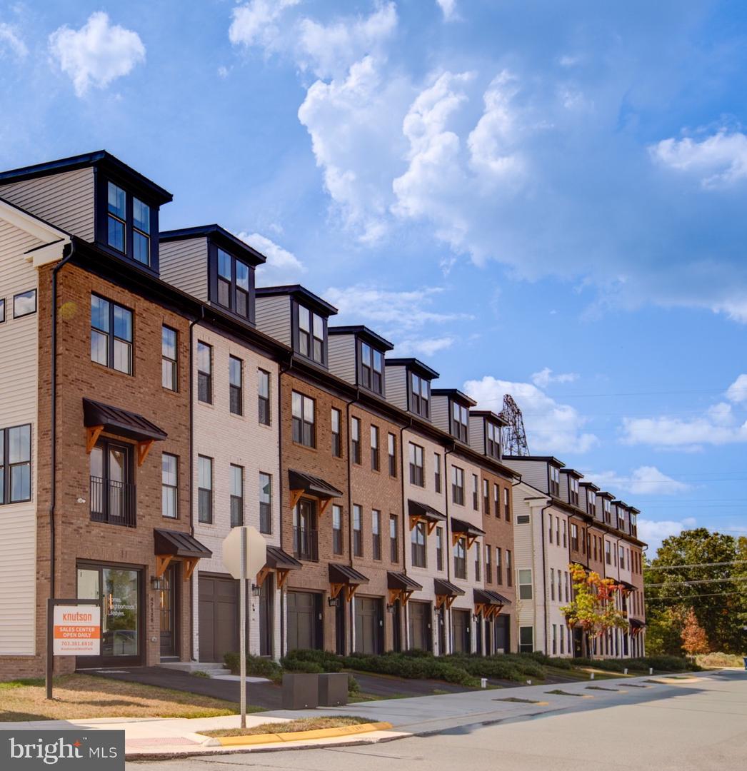 42129 HAZEL GROVE TERRACE, ASHBURN, Virginia 20148, 3 Bedrooms Bedrooms, ,3 BathroomsBathrooms,Residential,For sale,42129 HAZEL GROVE TERRACE,VALO2110526 MLS # VALO2110526 42129 HAZEL GROVE TERRACE, ASHBURN, Virginia 20148, 3 Bedrooms Bedrooms, ,3 BathroomsBathrooms,Residential,For sale,42129 HAZEL GROVE TERRACE,VALO2110526 MLS # VALO2110526