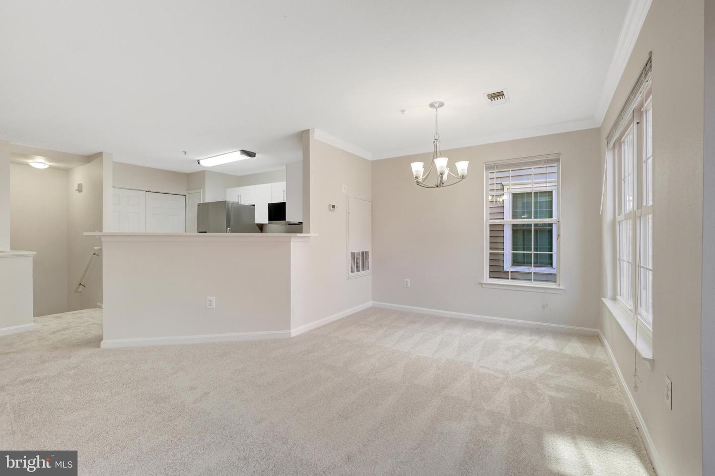 12912 FAIR BRIAR LN, FAIRFAX, Virginia 22033, 2 Bedrooms Bedrooms, ,1 BathroomBathrooms,Residential,For sale,12912 FAIR BRIAR LN,VAFX2277858 MLS # VAFX2277858