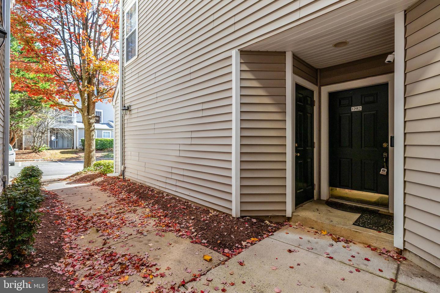 12912 FAIR BRIAR LN, FAIRFAX, Virginia 22033, 2 Bedrooms Bedrooms, ,1 BathroomBathrooms,Residential,For sale,12912 FAIR BRIAR LN,VAFX2277858 MLS # VAFX2277858