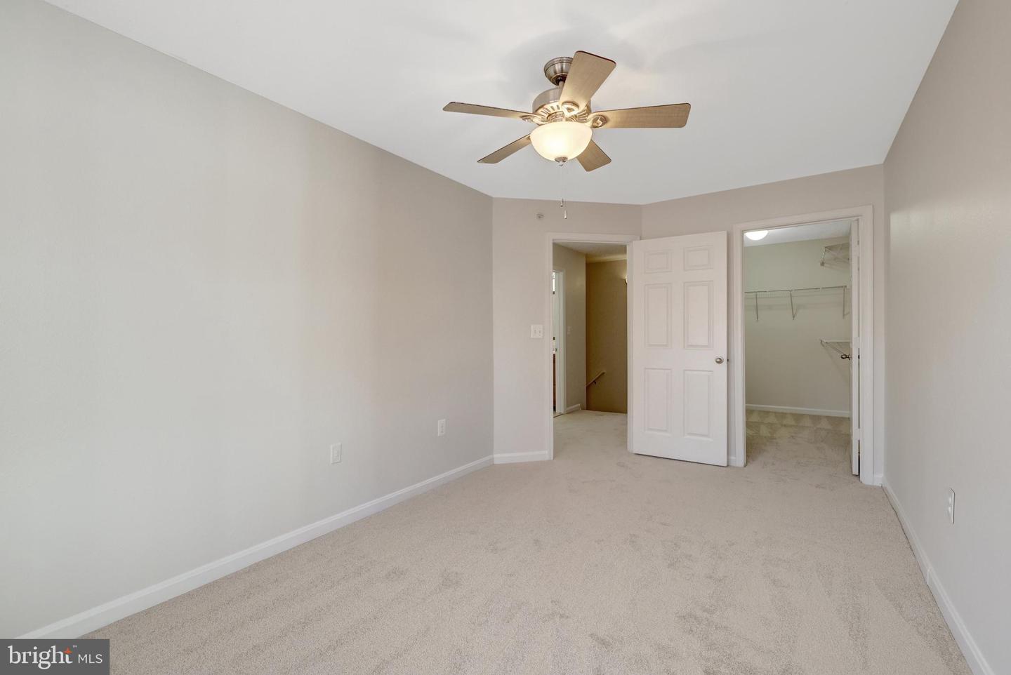 12912 FAIR BRIAR LN, FAIRFAX, Virginia 22033, 2 Bedrooms Bedrooms, ,1 BathroomBathrooms,Residential,For sale,12912 FAIR BRIAR LN,VAFX2277858 MLS # VAFX2277858