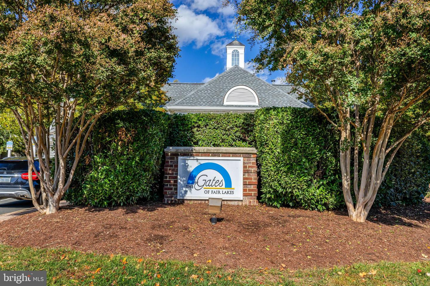 12912 FAIR BRIAR LN, FAIRFAX, Virginia 22033, 2 Bedrooms Bedrooms, ,1 BathroomBathrooms,Residential,For sale,12912 FAIR BRIAR LN,VAFX2277858 MLS # VAFX2277858