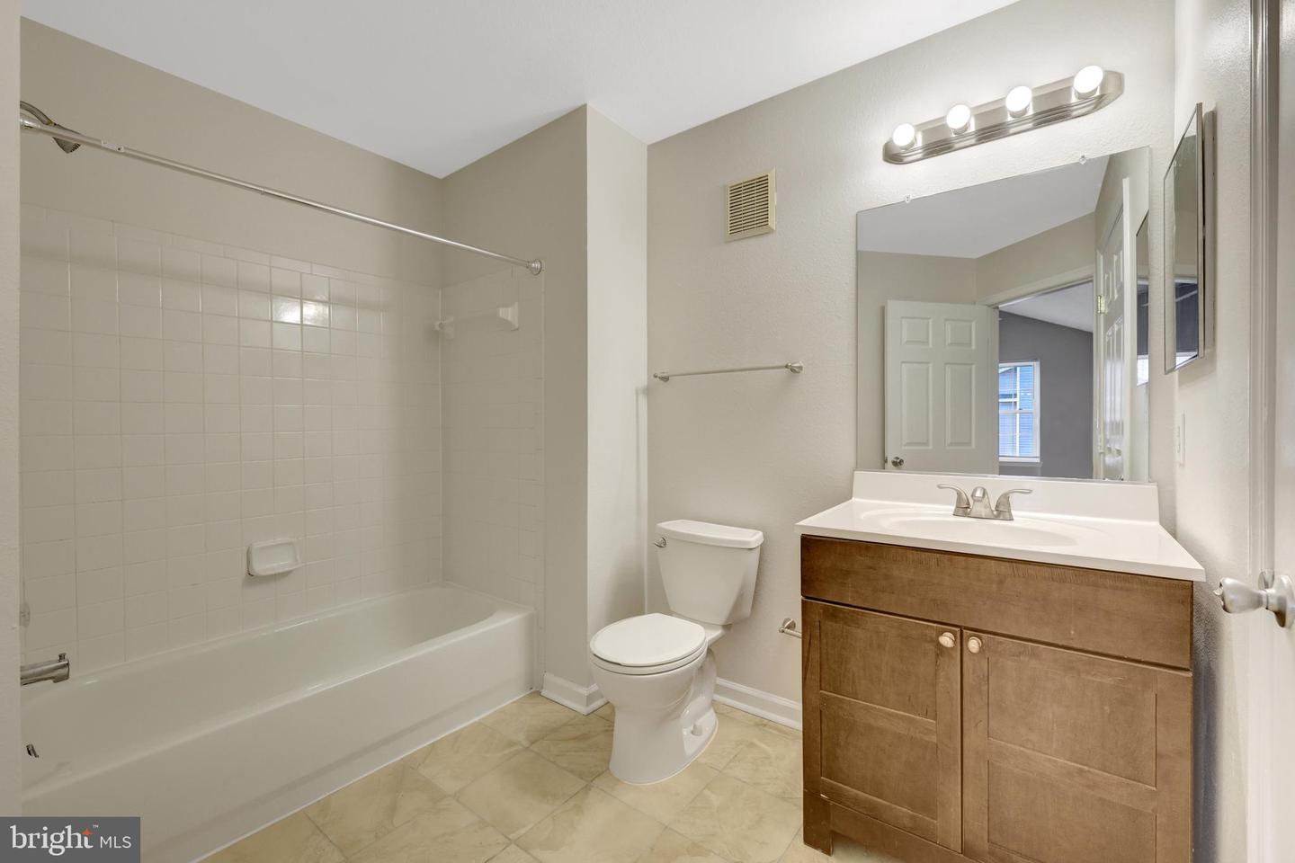 12845 FAIR BRIAR LN, FAIRFAX, Virginia 22033, 2 Bedrooms Bedrooms, ,1 BathroomBathrooms,Residential,For sale,12845 FAIR BRIAR LN,VAFX2277862 MLS # VAFX2277862 12845 FAIR BRIAR LN, FAIRFAX, Virginia 22033, 2 Bedrooms Bedrooms, ,1 BathroomBathrooms,Residential,For sale,12845 FAIR BRIAR LN,VAFX2277862 MLS # VAFX2277862