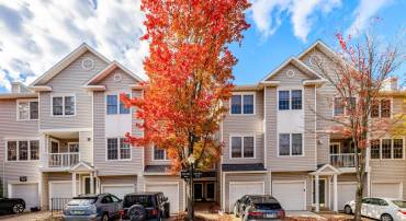 12845 FAIR BRIAR LN, FAIRFAX, Virginia 22033, 2 Bedrooms Bedrooms, ,1 BathroomBathrooms,Residential,For sale,12845 FAIR BRIAR LN,VAFX2277862 MLS # VAFX2277862