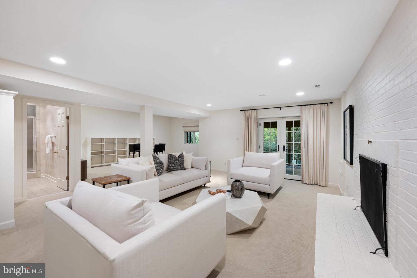 4667 KENMORE DR NW, WASHINGTON, District Of Columbia 20007, 4 Bedrooms Bedrooms, ,3 BathroomsBathrooms,Residential,For sale,4667 KENMORE DR NW,DCDC2230430 MLS # DCDC2230430 4667 KENMORE DR NW, WASHINGTON, District Of Columbia 20007, 4 Bedrooms Bedrooms, ,3 BathroomsBathrooms,Residential,For sale,4667 KENMORE DR NW,DCDC2230430 MLS # DCDC2230430