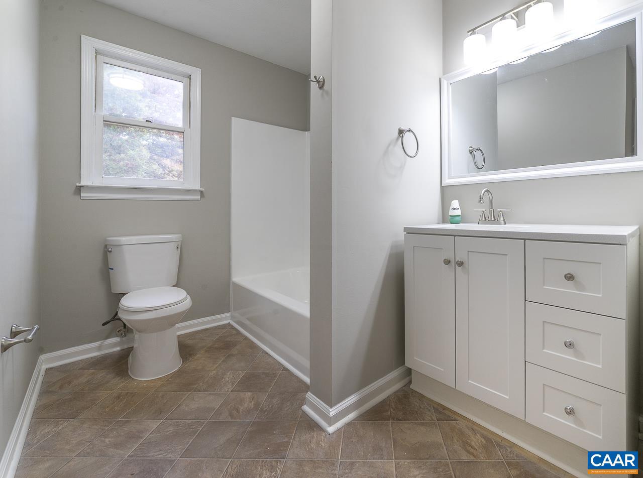 3660 UNION CHURCH RD, GLADSTONE, Virginia 24553, 3 Bedrooms Bedrooms, ,2 BathroomsBathrooms,Residential,For sale,3660 UNION CHURCH RD,670726 MLS # 670726 3660 UNION CHURCH RD, GLADSTONE, Virginia 24553, 3 Bedrooms Bedrooms, ,2 BathroomsBathrooms,Residential,For sale,3660 UNION CHURCH RD,670726 MLS # 670726