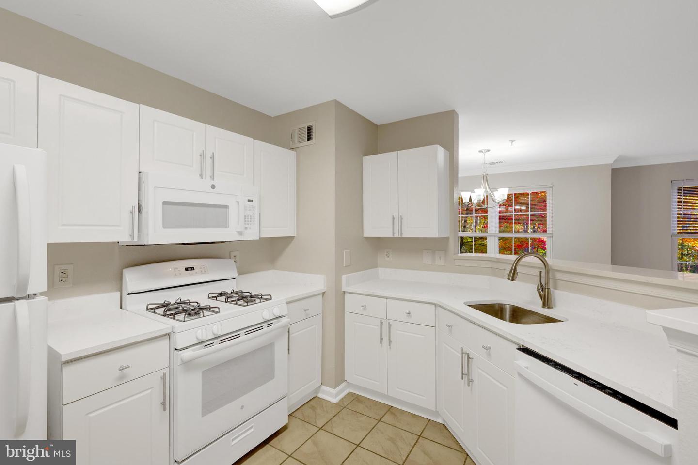 12737 FAIR BRIAR LN, FAIRFAX, Virginia 22033, 2 Bedrooms Bedrooms, ,1 BathroomBathrooms,Residential,For sale,12737 FAIR BRIAR LN,VAFX2277874 MLS # VAFX2277874 12737 FAIR BRIAR LN, FAIRFAX, Virginia 22033, 2 Bedrooms Bedrooms, ,1 BathroomBathrooms,Residential,For sale,12737 FAIR BRIAR LN,VAFX2277874 MLS # VAFX2277874