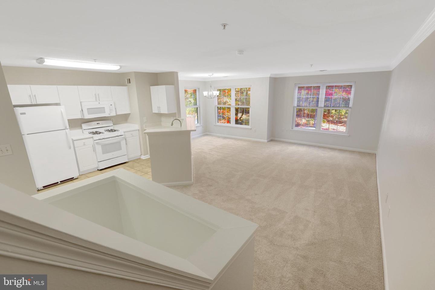 12737 FAIR BRIAR LN, FAIRFAX, Virginia 22033, 2 Bedrooms Bedrooms, ,1 BathroomBathrooms,Residential,For sale,12737 FAIR BRIAR LN,VAFX2277874 MLS # VAFX2277874 12737 FAIR BRIAR LN, FAIRFAX, Virginia 22033, 2 Bedrooms Bedrooms, ,1 BathroomBathrooms,Residential,For sale,12737 FAIR BRIAR LN,VAFX2277874 MLS # VAFX2277874