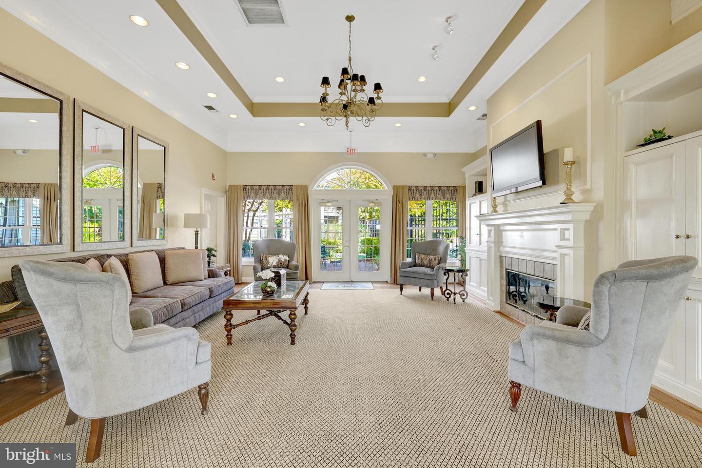 12737 FAIR BRIAR LN, FAIRFAX, Virginia 22033, 2 Bedrooms Bedrooms, ,1 BathroomBathrooms,Residential,For sale,12737 FAIR BRIAR LN,VAFX2277874 MLS # VAFX2277874 12737 FAIR BRIAR LN, FAIRFAX, Virginia 22033, 2 Bedrooms Bedrooms, ,1 BathroomBathrooms,Residential,For sale,12737 FAIR BRIAR LN,VAFX2277874 MLS # VAFX2277874