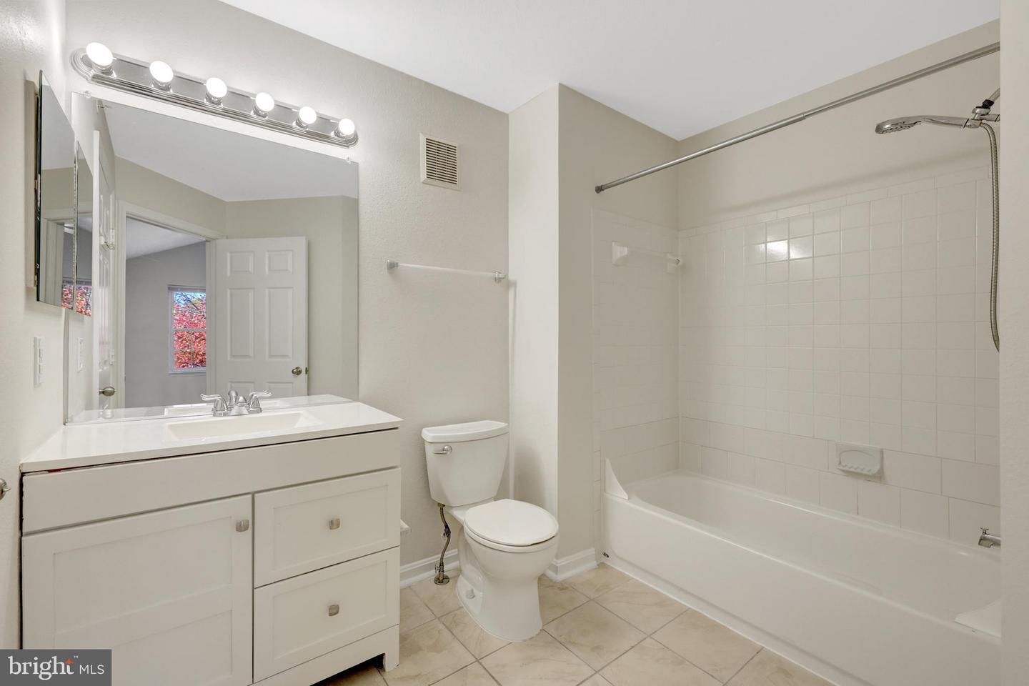 12855 FAIR BRIAR LN, FAIRFAX, Virginia 22033, 2 Bedrooms Bedrooms, ,1 BathroomBathrooms,Residential,For sale,12855 FAIR BRIAR LN,VAFX2277878 MLS # VAFX2277878 12855 FAIR BRIAR LN, FAIRFAX, Virginia 22033, 2 Bedrooms Bedrooms, ,1 BathroomBathrooms,Residential,For sale,12855 FAIR BRIAR LN,VAFX2277878 MLS # VAFX2277878