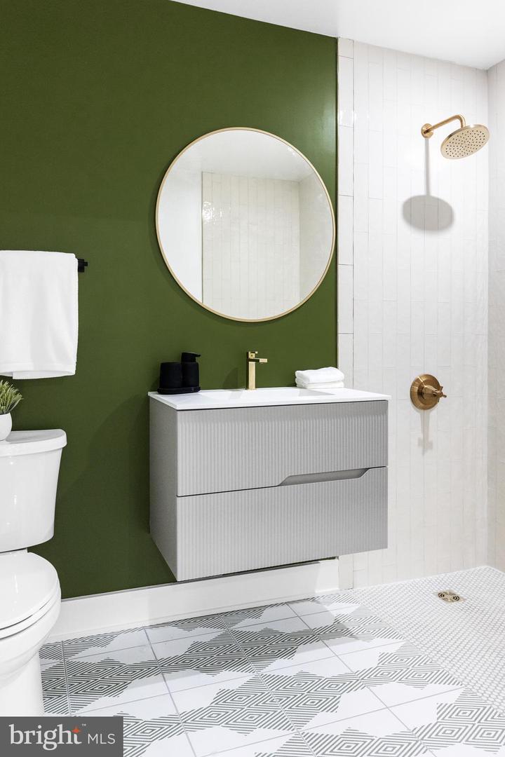 1124 FLORIDA NE #210, WASHINGTON, District Of Columbia 20002, 2 Bedrooms Bedrooms, ,2 BathroomsBathrooms,Residential,For sale,1124 FLORIDA NE #210,DCDC2230440 MLS # DCDC2230440