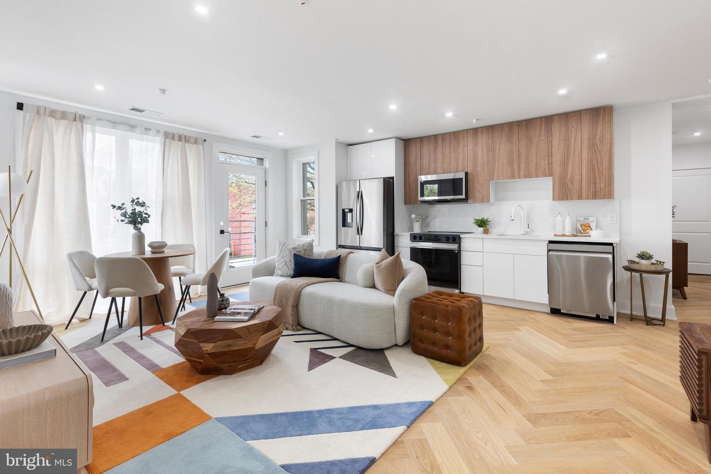 1124 FLORIDA NE #303, WASHINGTON, District Of Columbia 20002, 1 Bedroom Bedrooms, ,1 BathroomBathrooms,Residential,For sale,1124 FLORIDA NE #303,DCDC2230450 MLS # DCDC2230450 1124 FLORIDA NE #303, WASHINGTON, District Of Columbia 20002, 1 Bedroom Bedrooms, ,1 BathroomBathrooms,Residential,For sale,1124 FLORIDA NE #303,DCDC2230450 MLS # DCDC2230450