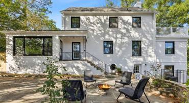 1901 BELLE HAVEN RD, ALEXANDRIA, Virginia 22307, 5 Bedrooms Bedrooms, ,3 BathroomsBathrooms,Residential,For sale,1901 BELLE HAVEN RD,VAFX2277904 MLS # VAFX2277904