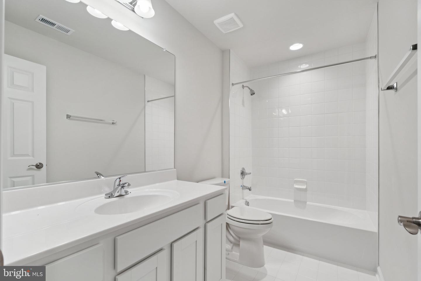 109 SUNFLOWER WAY, WINCHESTER, Virginia 22603, 3 Bedrooms Bedrooms, ,3 BathroomsBathrooms,Residential,For sale,109 SUNFLOWER WAY,VAFV2037868 MLS # VAFV2037868 109 SUNFLOWER WAY, WINCHESTER, Virginia 22603, 3 Bedrooms Bedrooms, ,3 BathroomsBathrooms,Residential,For sale,109 SUNFLOWER WAY,VAFV2037868 MLS # VAFV2037868