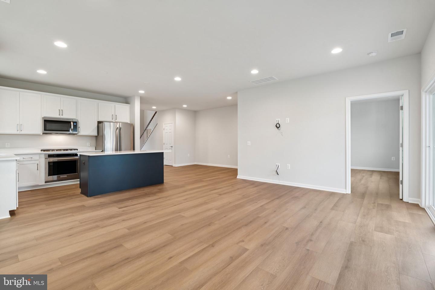 109 SUNFLOWER WAY, WINCHESTER, Virginia 22603, 3 Bedrooms Bedrooms, ,3 BathroomsBathrooms,Residential,For sale,109 SUNFLOWER WAY,VAFV2037868 MLS # VAFV2037868 109 SUNFLOWER WAY, WINCHESTER, Virginia 22603, 3 Bedrooms Bedrooms, ,3 BathroomsBathrooms,Residential,For sale,109 SUNFLOWER WAY,VAFV2037868 MLS # VAFV2037868