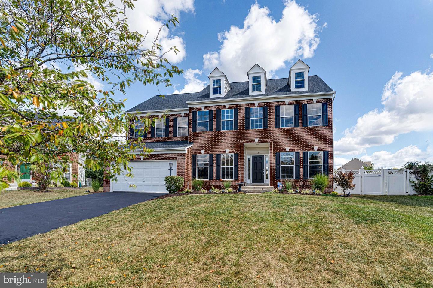 10816 GRIMBERT CT, BEALETON, Virginia 22712, 4 Bedrooms Bedrooms, 18 Rooms Rooms,2 BathroomsBathrooms,Residential,For sale,10816 GRIMBERT CT,VAFQ2019584 MLS # VAFQ2019584 10816 GRIMBERT CT, BEALETON, Virginia 22712, 4 Bedrooms Bedrooms, 18 Rooms Rooms,2 BathroomsBathrooms,Residential,For sale,10816 GRIMBERT CT,VAFQ2019584 MLS # VAFQ2019584