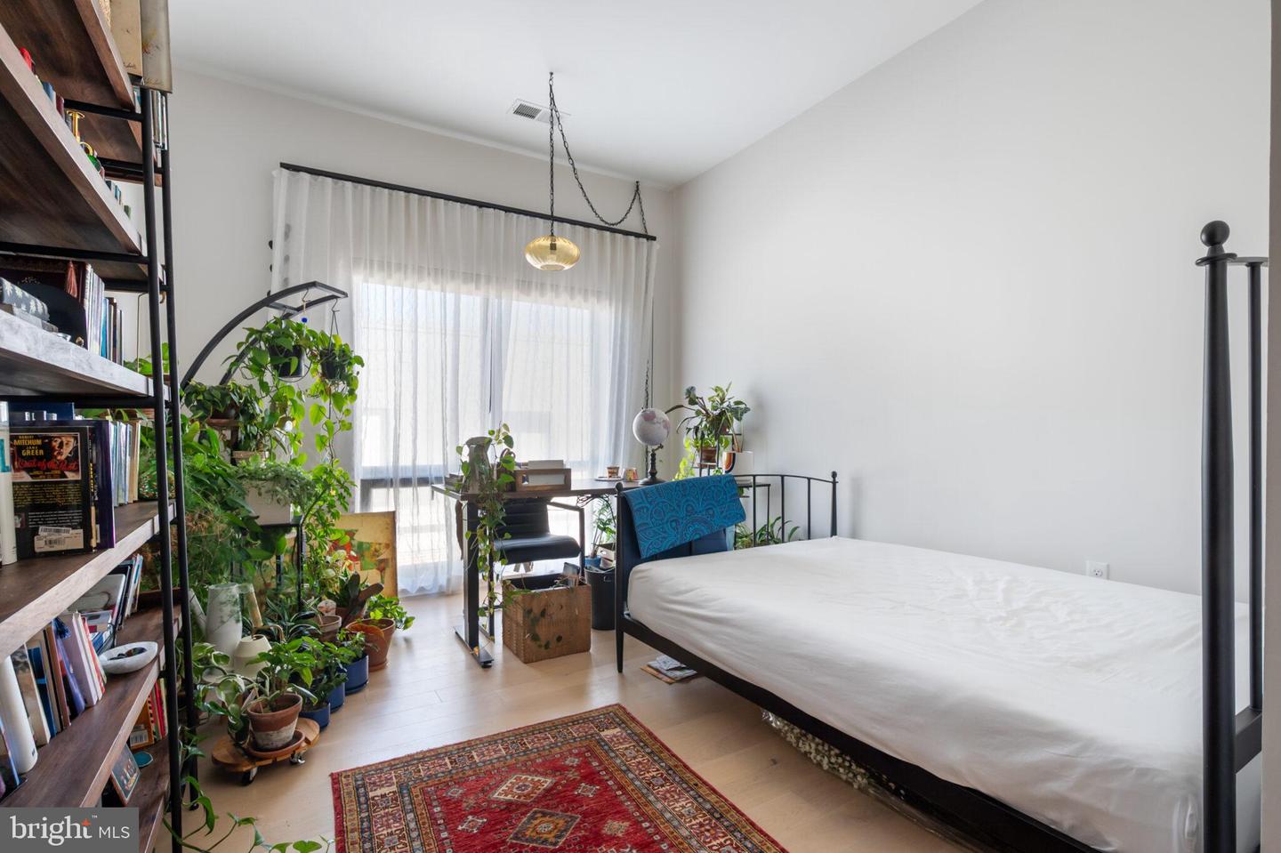 701 SWANN AVE #611, ALEXANDRIA, Virginia 22301, 2 Bedrooms Bedrooms, ,3 BathroomsBathrooms,Residential,For sale,701 SWANN AVE #611,VAAX2051502 MLS # VAAX2051502 701 SWANN AVE #611, ALEXANDRIA, Virginia 22301, 2 Bedrooms Bedrooms, ,3 BathroomsBathrooms,Residential,For sale,701 SWANN AVE #611,VAAX2051502 MLS # VAAX2051502