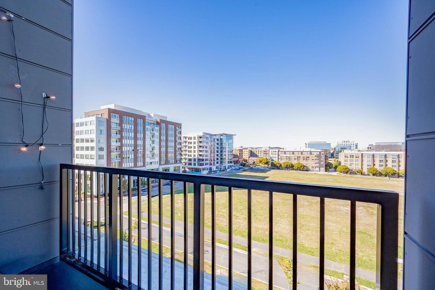 701 SWANN AVE #611, ALEXANDRIA, Virginia 22301, 2 Bedrooms Bedrooms, ,3 BathroomsBathrooms,Residential,For sale,701 SWANN AVE #611,VAAX2051502 MLS # VAAX2051502 701 SWANN AVE #611, ALEXANDRIA, Virginia 22301, 2 Bedrooms Bedrooms, ,3 BathroomsBathrooms,Residential,For sale,701 SWANN AVE #611,VAAX2051502 MLS # VAAX2051502