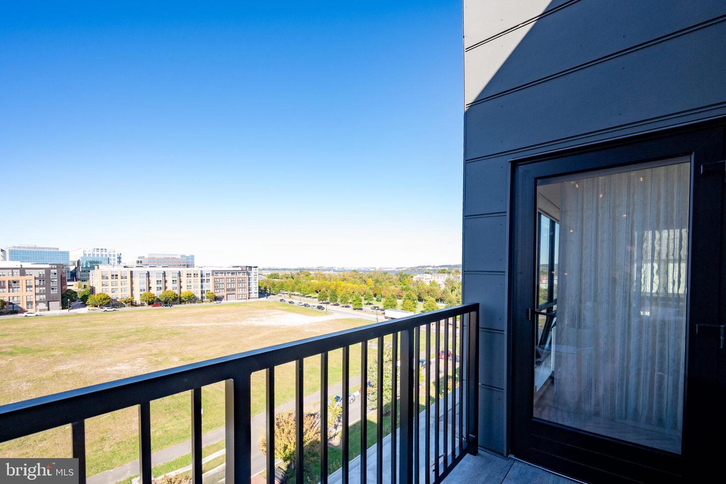 701 SWANN AVE #611, ALEXANDRIA, Virginia 22301, 2 Bedrooms Bedrooms, ,3 BathroomsBathrooms,Residential,For sale,701 SWANN AVE #611,VAAX2051502 MLS # VAAX2051502 701 SWANN AVE #611, ALEXANDRIA, Virginia 22301, 2 Bedrooms Bedrooms, ,3 BathroomsBathrooms,Residential,For sale,701 SWANN AVE #611,VAAX2051502 MLS # VAAX2051502