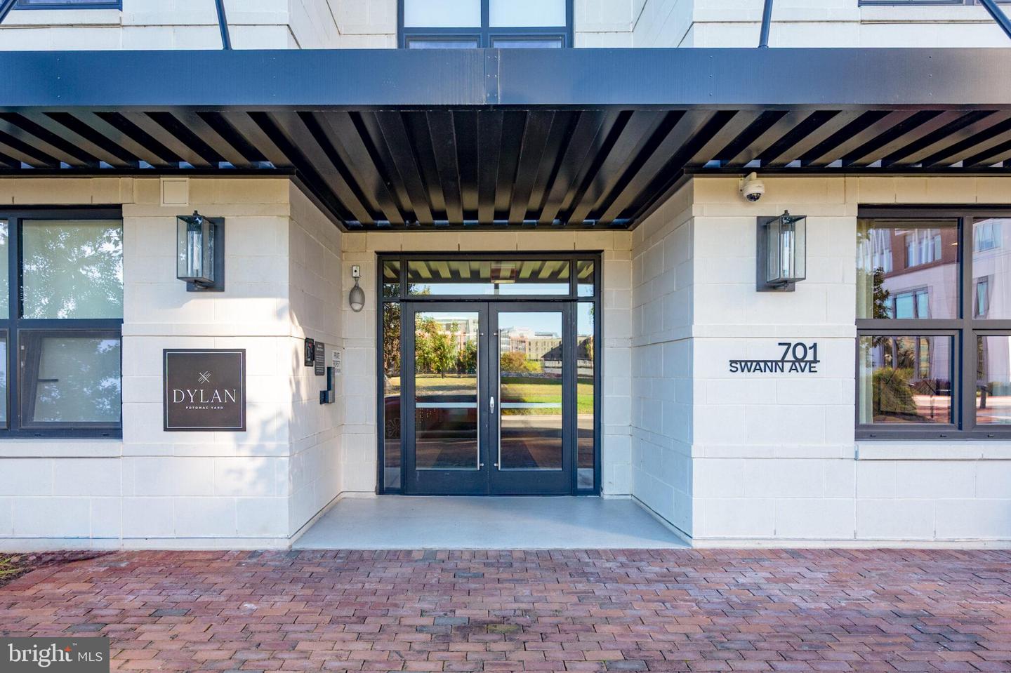 701 SWANN AVE #611, ALEXANDRIA, Virginia 22301, 2 Bedrooms Bedrooms, ,3 BathroomsBathrooms,Residential,For sale,701 SWANN AVE #611,VAAX2051502 MLS # VAAX2051502 701 SWANN AVE #611, ALEXANDRIA, Virginia 22301, 2 Bedrooms Bedrooms, ,3 BathroomsBathrooms,Residential,For sale,701 SWANN AVE #611,VAAX2051502 MLS # VAAX2051502