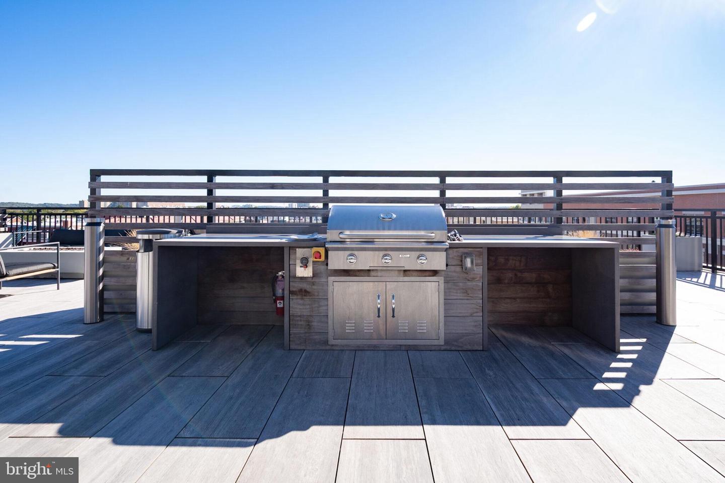 701 SWANN AVE #611, ALEXANDRIA, Virginia 22301, 2 Bedrooms Bedrooms, ,3 BathroomsBathrooms,Residential,For sale,701 SWANN AVE #611,VAAX2051502 MLS # VAAX2051502 701 SWANN AVE #611, ALEXANDRIA, Virginia 22301, 2 Bedrooms Bedrooms, ,3 BathroomsBathrooms,Residential,For sale,701 SWANN AVE #611,VAAX2051502 MLS # VAAX2051502