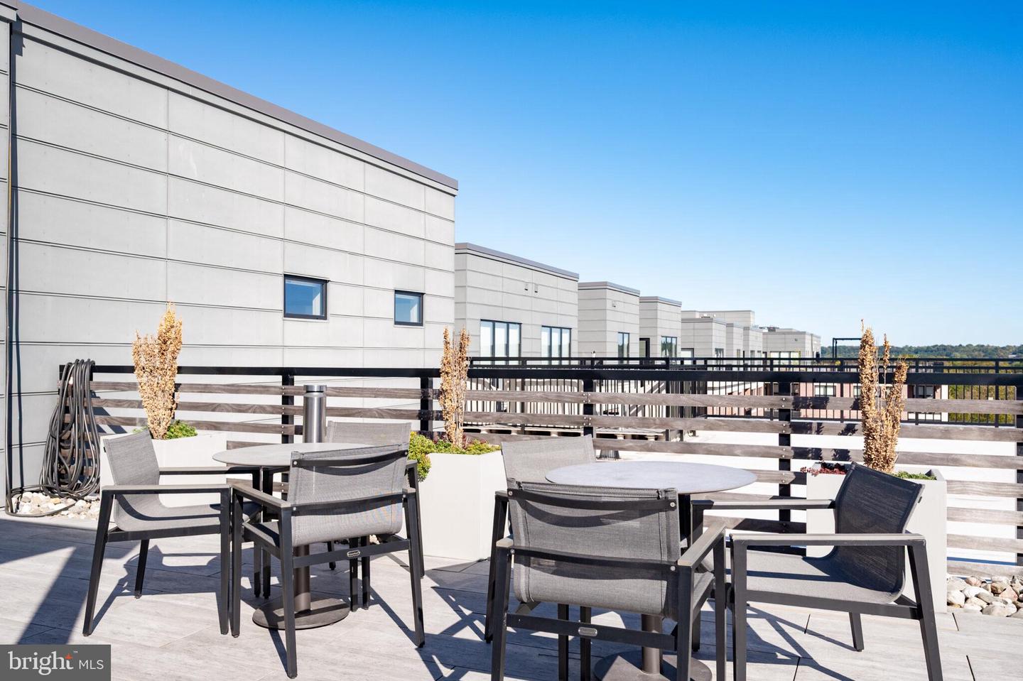 701 SWANN AVE #611, ALEXANDRIA, Virginia 22301, 2 Bedrooms Bedrooms, ,3 BathroomsBathrooms,Residential,For sale,701 SWANN AVE #611,VAAX2051502 MLS # VAAX2051502 701 SWANN AVE #611, ALEXANDRIA, Virginia 22301, 2 Bedrooms Bedrooms, ,3 BathroomsBathrooms,Residential,For sale,701 SWANN AVE #611,VAAX2051502 MLS # VAAX2051502