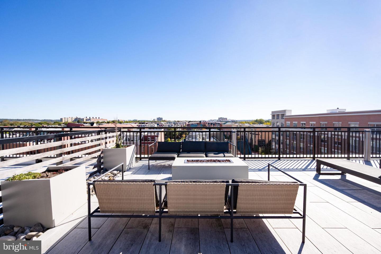 701 SWANN AVE #611, ALEXANDRIA, Virginia 22301, 2 Bedrooms Bedrooms, ,3 BathroomsBathrooms,Residential,For sale,701 SWANN AVE #611,VAAX2051502 MLS # VAAX2051502 701 SWANN AVE #611, ALEXANDRIA, Virginia 22301, 2 Bedrooms Bedrooms, ,3 BathroomsBathrooms,Residential,For sale,701 SWANN AVE #611,VAAX2051502 MLS # VAAX2051502