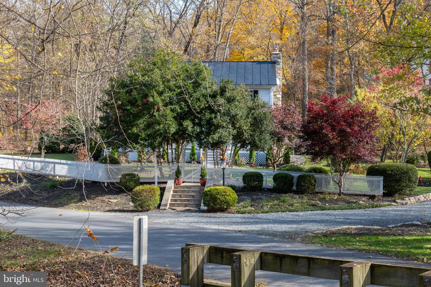 13232 LOYALTY RD, LEESBURG, Virginia 20176, 3 Bedrooms Bedrooms, ,3 BathroomsBathrooms,Residential,For sale,13232 LOYALTY RD,VALO2110538 MLS # VALO2110538 13232 LOYALTY RD, LEESBURG, Virginia 20176, 3 Bedrooms Bedrooms, ,3 BathroomsBathrooms,Residential,For sale,13232 LOYALTY RD,VALO2110538 MLS # VALO2110538