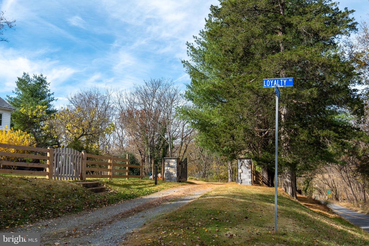 13232 LOYALTY RD, LEESBURG, Virginia 20176, 3 Bedrooms Bedrooms, ,3 BathroomsBathrooms,Residential,For sale,13232 LOYALTY RD,VALO2110538 MLS # VALO2110538 13232 LOYALTY RD, LEESBURG, Virginia 20176, 3 Bedrooms Bedrooms, ,3 BathroomsBathrooms,Residential,For sale,13232 LOYALTY RD,VALO2110538 MLS # VALO2110538