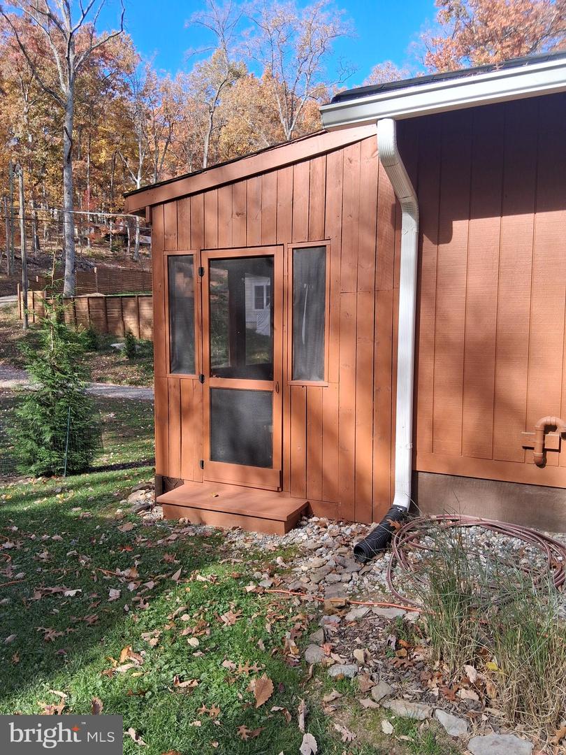 246 LAUREL LN, BLUEMONT, Virginia 20135, 2 Bedrooms Bedrooms, ,2 BathroomsBathrooms,Residential,For sale,246 LAUREL LN,VACL2006202 MLS # VACL2006202 246 LAUREL LN, BLUEMONT, Virginia 20135, 2 Bedrooms Bedrooms, ,2 BathroomsBathrooms,Residential,For sale,246 LAUREL LN,VACL2006202 MLS # VACL2006202