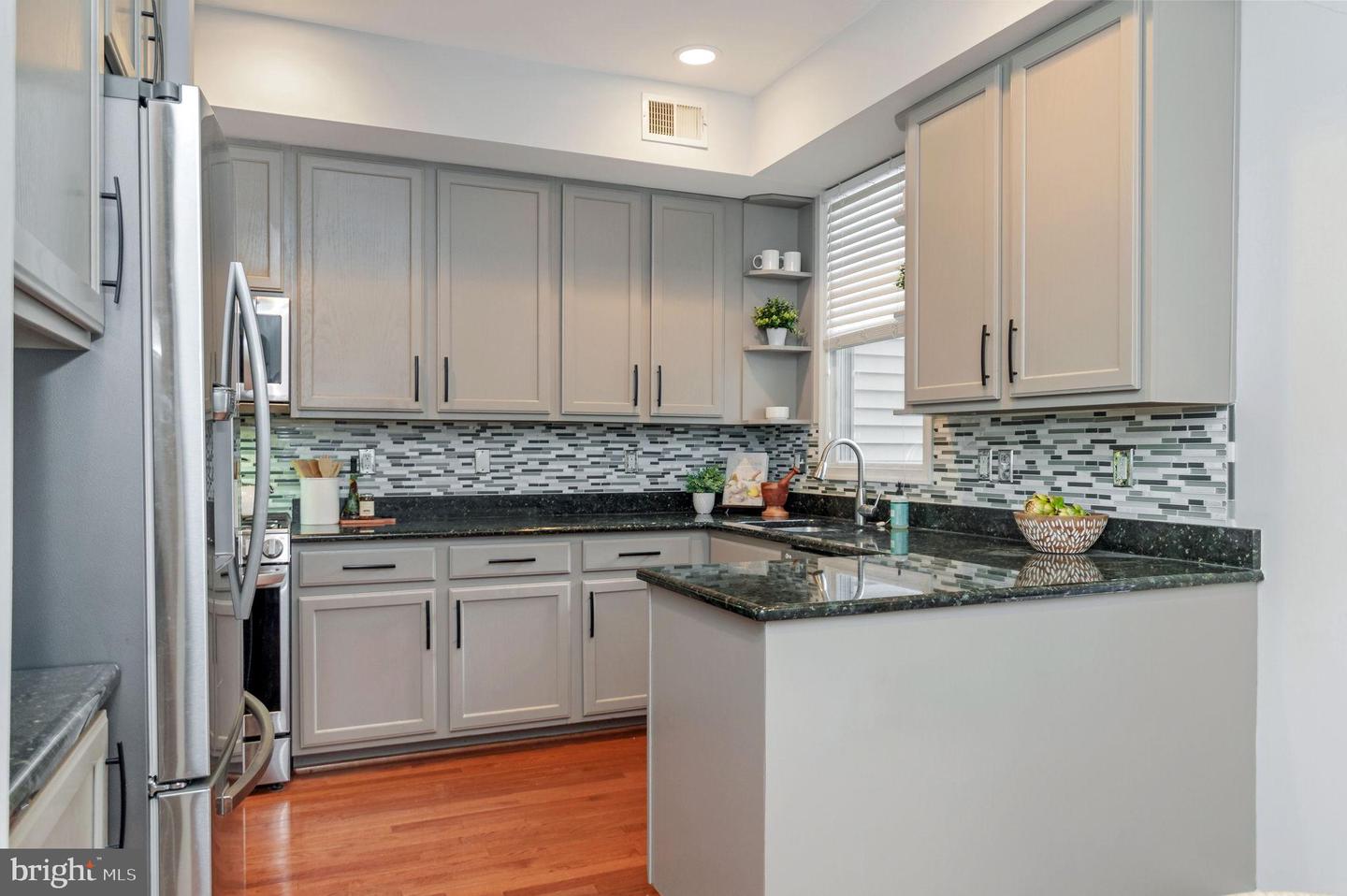 253 14TH ST SE #A, WASHINGTON, District Of Columbia 20003, 3 Bedrooms Bedrooms, 6 Rooms Rooms,2 BathroomsBathrooms,Residential,For sale,253 14TH ST SE #A,DCDC2230514 MLS # DCDC2230514 253 14TH ST SE #A, WASHINGTON, District Of Columbia 20003, 3 Bedrooms Bedrooms, 6 Rooms Rooms,2 BathroomsBathrooms,Residential,For sale,253 14TH ST SE #A,DCDC2230514 MLS # DCDC2230514