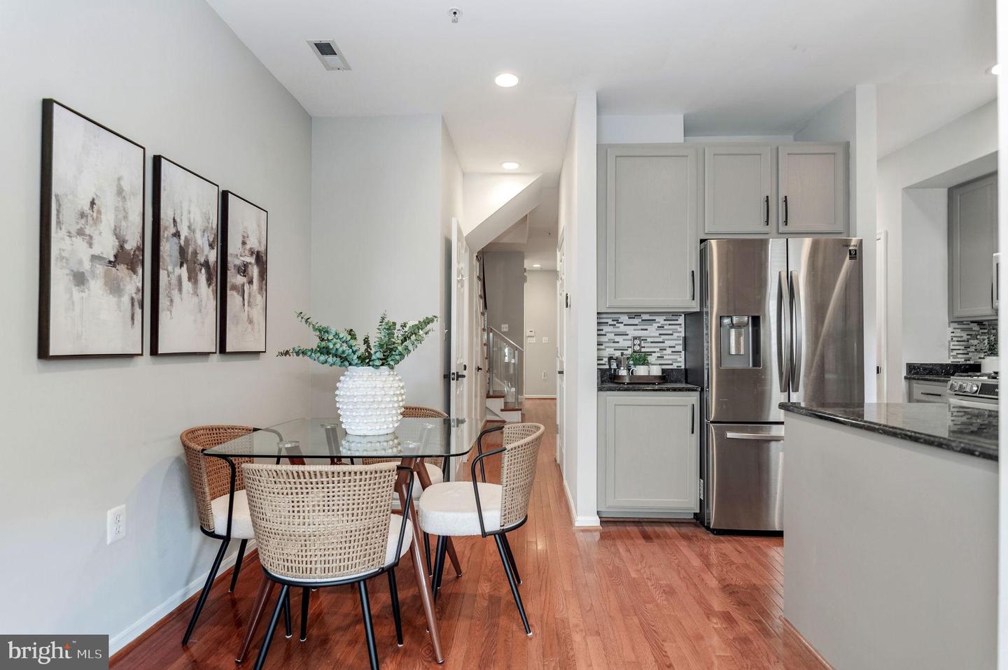 253 14TH ST SE #A, WASHINGTON, District Of Columbia 20003, 3 Bedrooms Bedrooms, 6 Rooms Rooms,2 BathroomsBathrooms,Residential,For sale,253 14TH ST SE #A,DCDC2230514 MLS # DCDC2230514 253 14TH ST SE #A, WASHINGTON, District Of Columbia 20003, 3 Bedrooms Bedrooms, 6 Rooms Rooms,2 BathroomsBathrooms,Residential,For sale,253 14TH ST SE #A,DCDC2230514 MLS # DCDC2230514