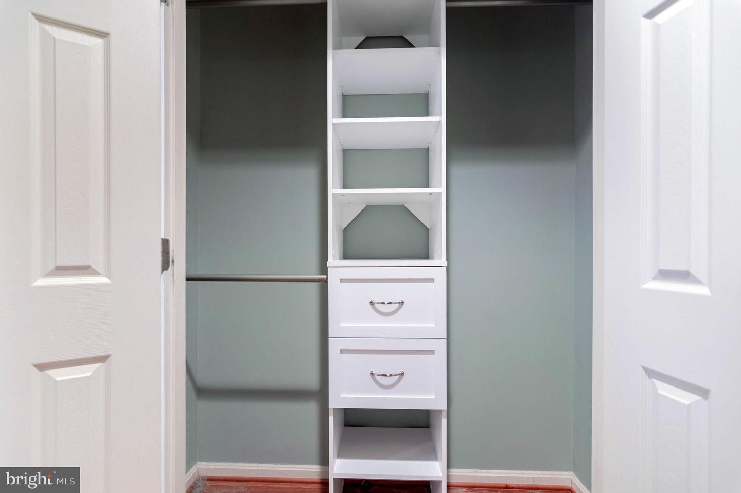 253 14TH ST SE #A, WASHINGTON, District Of Columbia 20003, 3 Bedrooms Bedrooms, 6 Rooms Rooms,2 BathroomsBathrooms,Residential,For sale,253 14TH ST SE #A,DCDC2230514 MLS # DCDC2230514 253 14TH ST SE #A, WASHINGTON, District Of Columbia 20003, 3 Bedrooms Bedrooms, 6 Rooms Rooms,2 BathroomsBathrooms,Residential,For sale,253 14TH ST SE #A,DCDC2230514 MLS # DCDC2230514