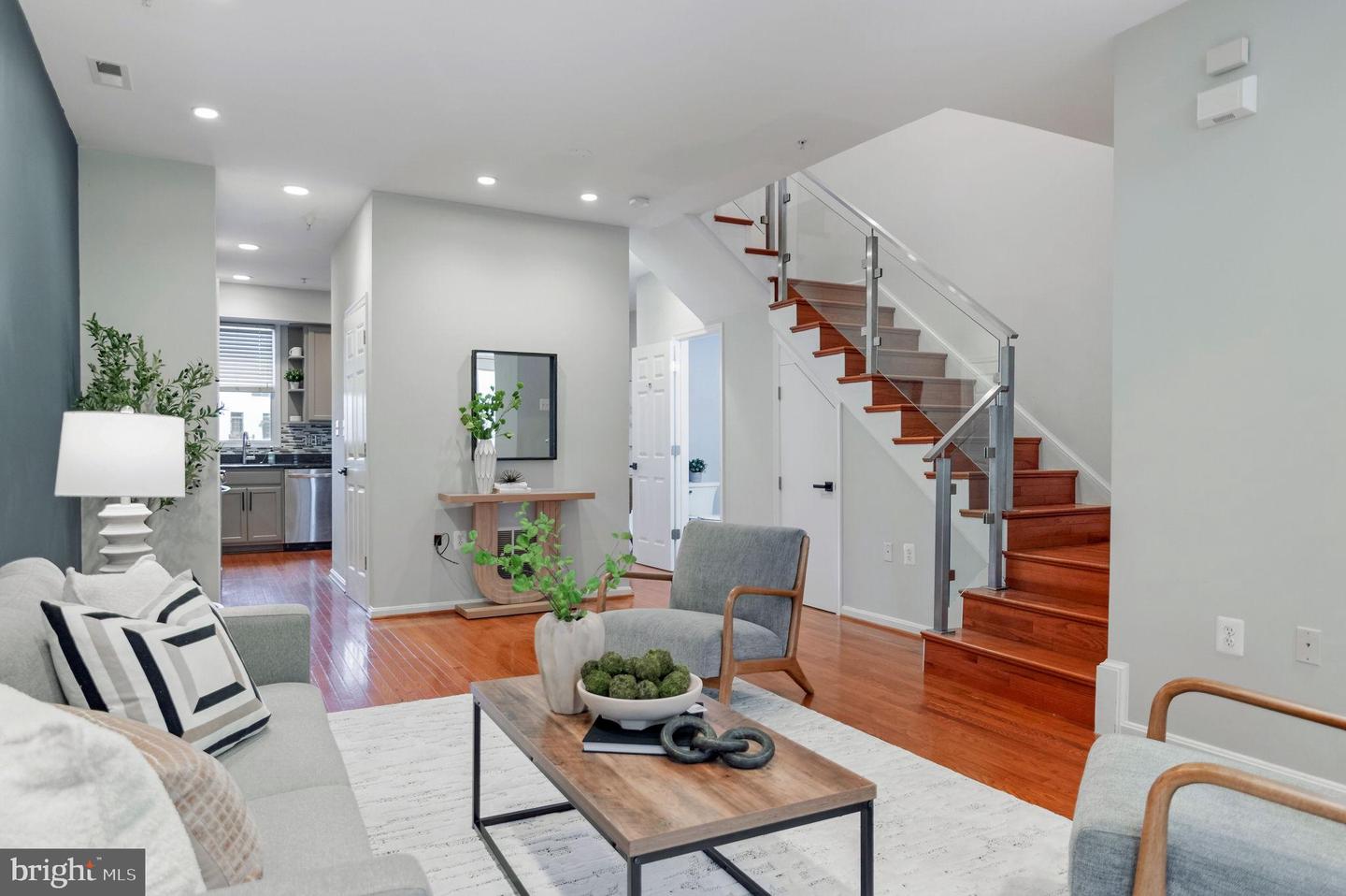 253 14TH ST SE #A, WASHINGTON, District Of Columbia 20003, 3 Bedrooms Bedrooms, 6 Rooms Rooms,2 BathroomsBathrooms,Residential,For sale,253 14TH ST SE #A,DCDC2230514 MLS # DCDC2230514 253 14TH ST SE #A, WASHINGTON, District Of Columbia 20003, 3 Bedrooms Bedrooms, 6 Rooms Rooms,2 BathroomsBathrooms,Residential,For sale,253 14TH ST SE #A,DCDC2230514 MLS # DCDC2230514