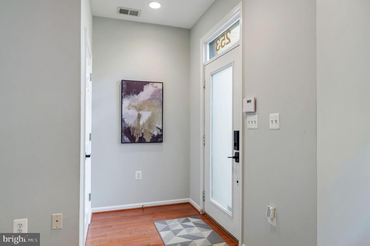 253 14TH ST SE #A, WASHINGTON, District Of Columbia 20003, 3 Bedrooms Bedrooms, 6 Rooms Rooms,2 BathroomsBathrooms,Residential,For sale,253 14TH ST SE #A,DCDC2230514 MLS # DCDC2230514 253 14TH ST SE #A, WASHINGTON, District Of Columbia 20003, 3 Bedrooms Bedrooms, 6 Rooms Rooms,2 BathroomsBathrooms,Residential,For sale,253 14TH ST SE #A,DCDC2230514 MLS # DCDC2230514