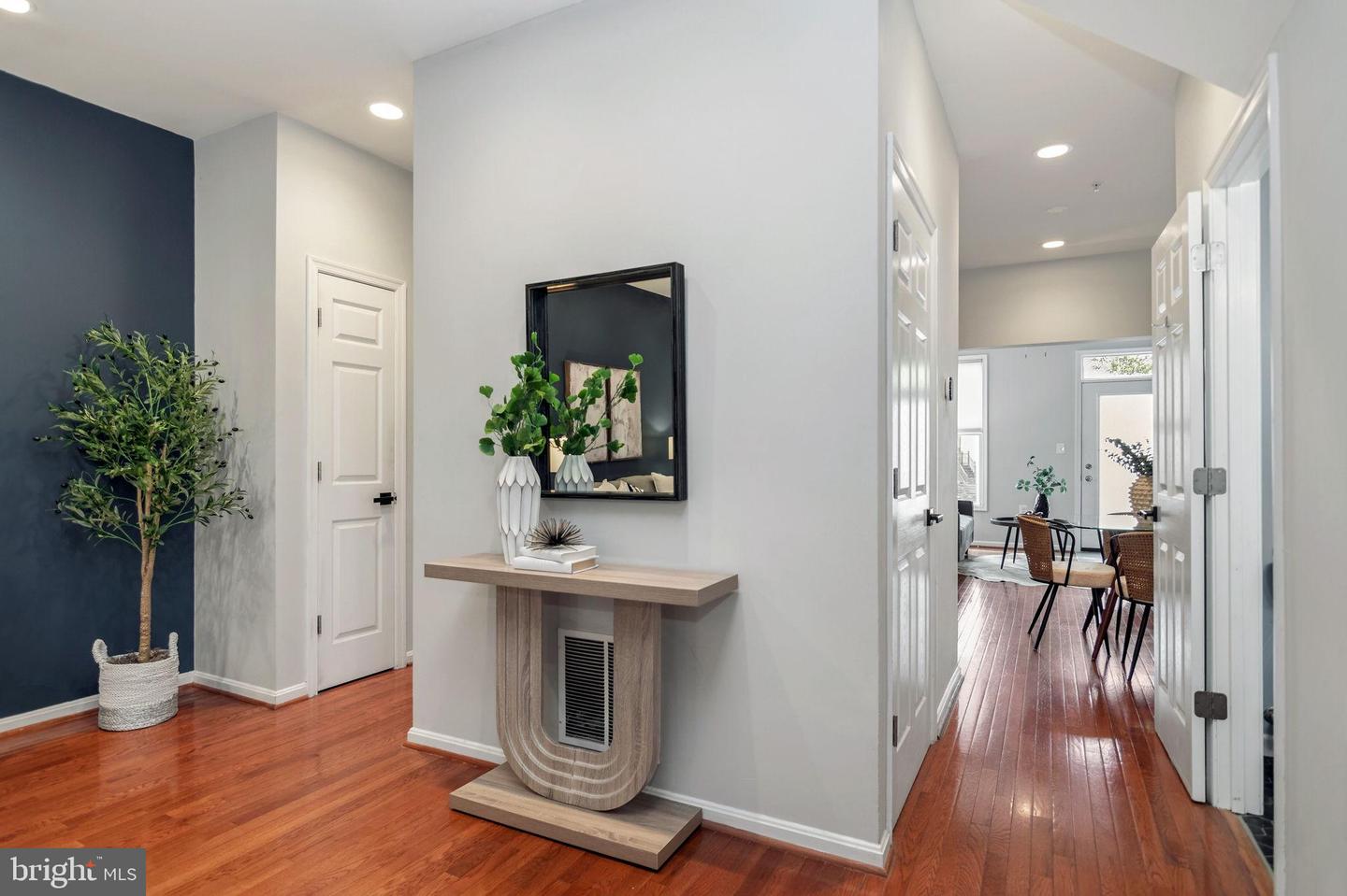 253 14TH ST SE #A, WASHINGTON, District Of Columbia 20003, 3 Bedrooms Bedrooms, 6 Rooms Rooms,2 BathroomsBathrooms,Residential,For sale,253 14TH ST SE #A,DCDC2230514 MLS # DCDC2230514 253 14TH ST SE #A, WASHINGTON, District Of Columbia 20003, 3 Bedrooms Bedrooms, 6 Rooms Rooms,2 BathroomsBathrooms,Residential,For sale,253 14TH ST SE #A,DCDC2230514 MLS # DCDC2230514