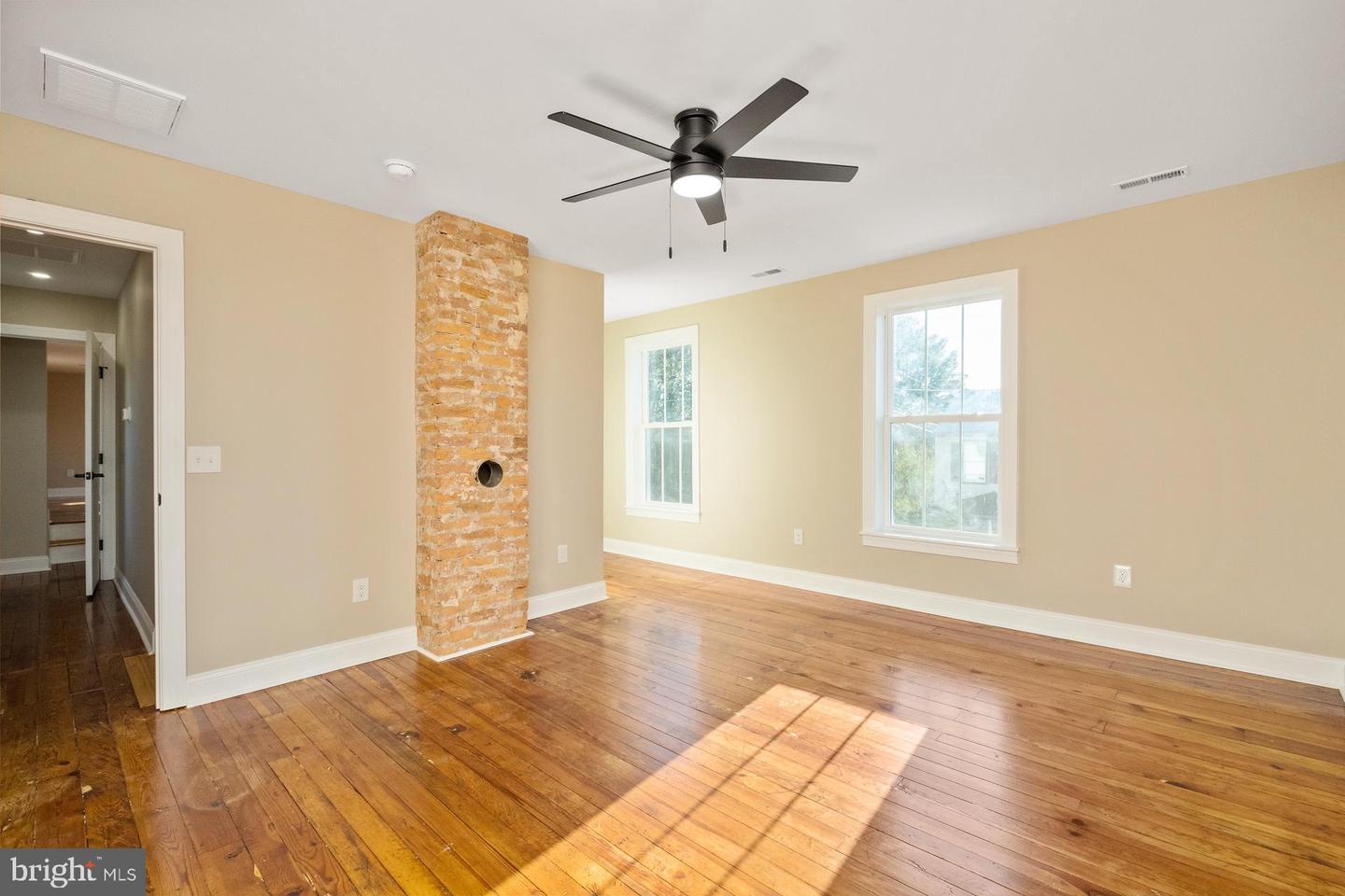 113 S MAIN ST, MT CRAWFORD, Virginia 22841, 3 Bedrooms Bedrooms, 2 Rooms Rooms,3 BathroomsBathrooms,Residential,For sale,113 S MAIN ST,VARO2002698 MLS # VARO2002698 113 S MAIN ST, MT CRAWFORD, Virginia 22841, 3 Bedrooms Bedrooms, 2 Rooms Rooms,3 BathroomsBathrooms,Residential,For sale,113 S MAIN ST,VARO2002698 MLS # VARO2002698