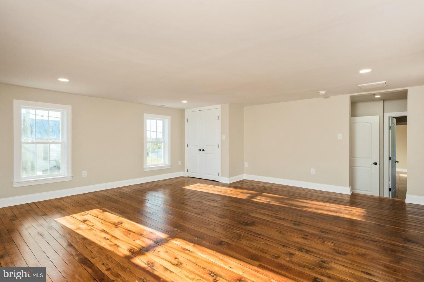 113 S MAIN ST, MT CRAWFORD, Virginia 22841, 3 Bedrooms Bedrooms, 2 Rooms Rooms,3 BathroomsBathrooms,Residential,For sale,113 S MAIN ST,VARO2002698 MLS # VARO2002698 113 S MAIN ST, MT CRAWFORD, Virginia 22841, 3 Bedrooms Bedrooms, 2 Rooms Rooms,3 BathroomsBathrooms,Residential,For sale,113 S MAIN ST,VARO2002698 MLS # VARO2002698