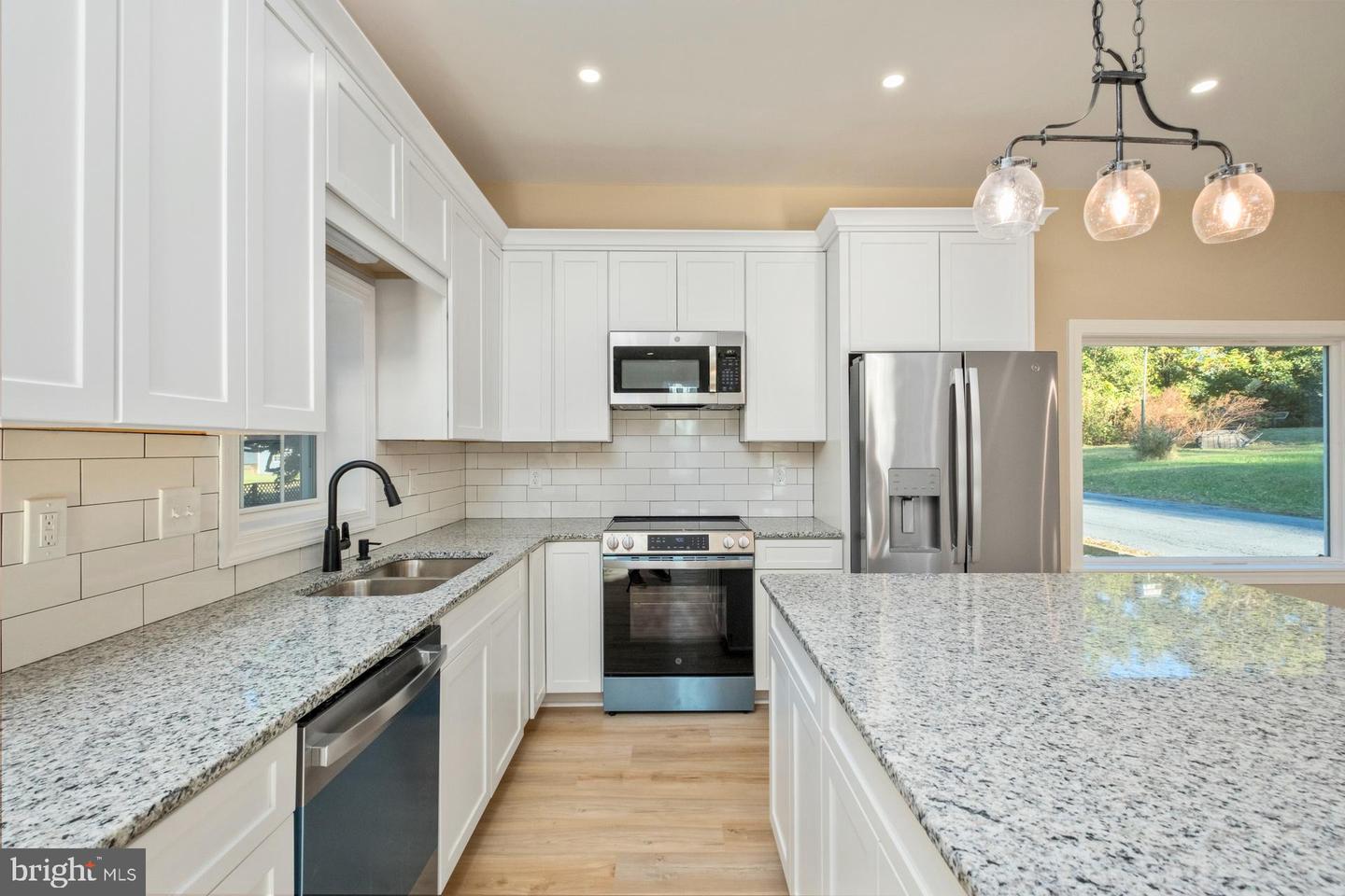 113 S MAIN ST, MT CRAWFORD, Virginia 22841, 3 Bedrooms Bedrooms, 2 Rooms Rooms,3 BathroomsBathrooms,Residential,For sale,113 S MAIN ST,VARO2002698 MLS # VARO2002698 113 S MAIN ST, MT CRAWFORD, Virginia 22841, 3 Bedrooms Bedrooms, 2 Rooms Rooms,3 BathroomsBathrooms,Residential,For sale,113 S MAIN ST,VARO2002698 MLS # VARO2002698