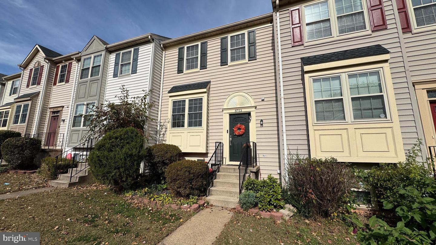 8753 DEBLANC PL, MANASSAS, Virginia 20110, 3 Bedrooms Bedrooms, ,3 BathroomsBathrooms,Residential,For sale,8753 DEBLANC PL,VAMN2009660 MLS # VAMN2009660 8753 DEBLANC PL, MANASSAS, Virginia 20110, 3 Bedrooms Bedrooms, ,3 BathroomsBathrooms,Residential,For sale,8753 DEBLANC PL,VAMN2009660 MLS # VAMN2009660