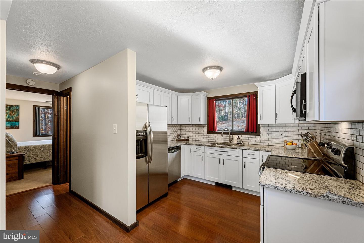 33 HOLLY CT, MT JACKSON, Virginia 22842, 3 Bedrooms Bedrooms, ,2 BathroomsBathrooms,Residential,For sale,33 HOLLY CT,VASH2012934 MLS # VASH2012934 33 HOLLY CT, MT JACKSON, Virginia 22842, 3 Bedrooms Bedrooms, ,2 BathroomsBathrooms,Residential,For sale,33 HOLLY CT,VASH2012934 MLS # VASH2012934