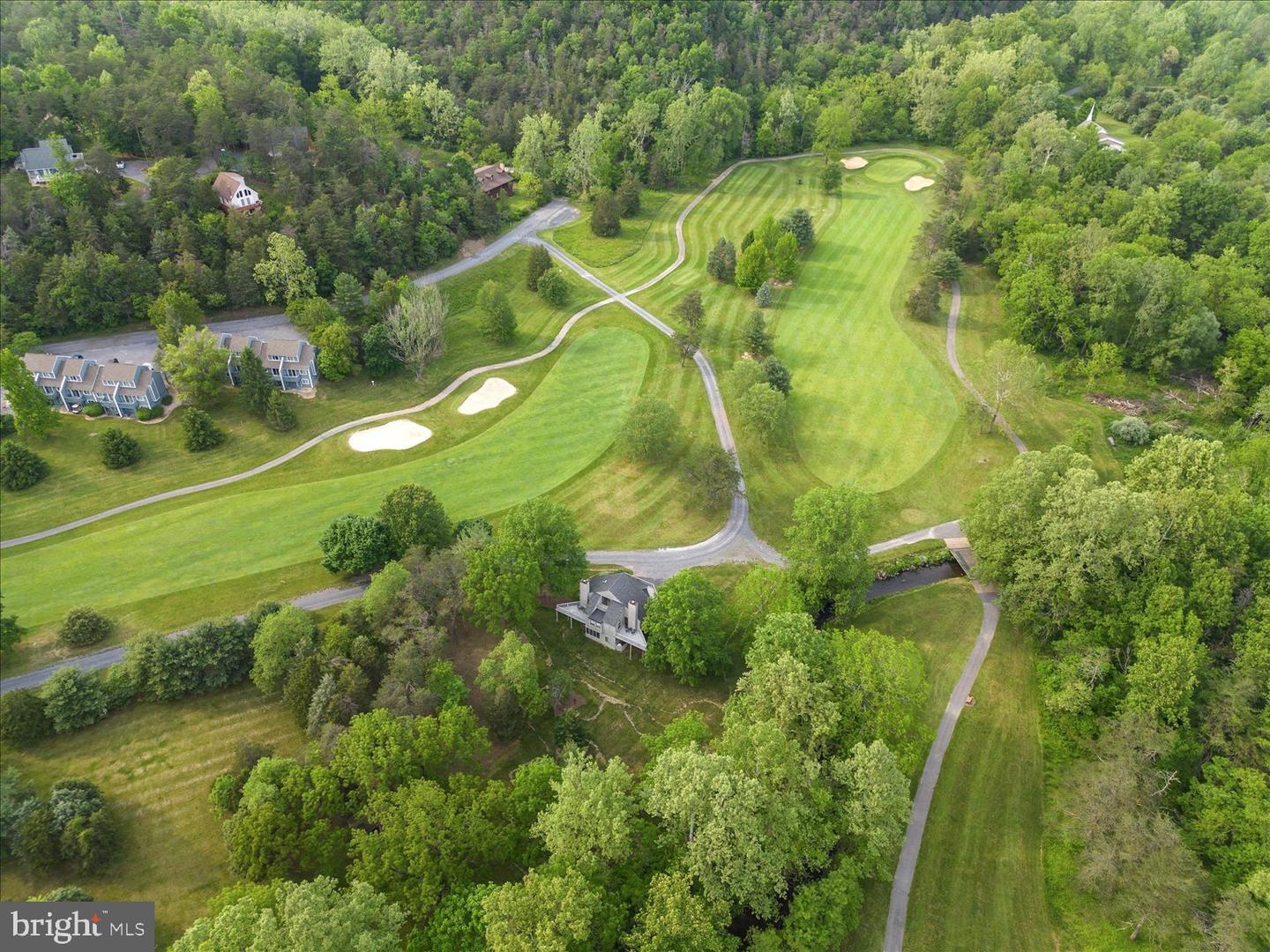 33 HOLLY CT, MT JACKSON, Virginia 22842, 3 Bedrooms Bedrooms, ,2 BathroomsBathrooms,Residential,For sale,33 HOLLY CT,VASH2012934 MLS # VASH2012934 33 HOLLY CT, MT JACKSON, Virginia 22842, 3 Bedrooms Bedrooms, ,2 BathroomsBathrooms,Residential,For sale,33 HOLLY CT,VASH2012934 MLS # VASH2012934