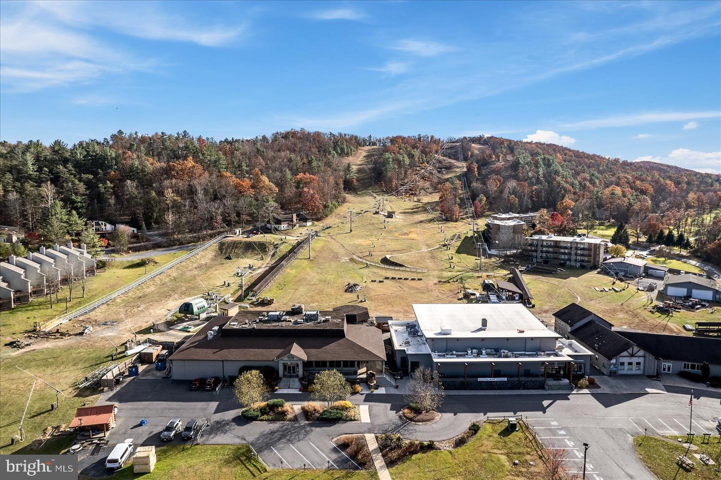 33 HOLLY CT, MT JACKSON, Virginia 22842, 3 Bedrooms Bedrooms, ,2 BathroomsBathrooms,Residential,For sale,33 HOLLY CT,VASH2012934 MLS # VASH2012934 33 HOLLY CT, MT JACKSON, Virginia 22842, 3 Bedrooms Bedrooms, ,2 BathroomsBathrooms,Residential,For sale,33 HOLLY CT,VASH2012934 MLS # VASH2012934