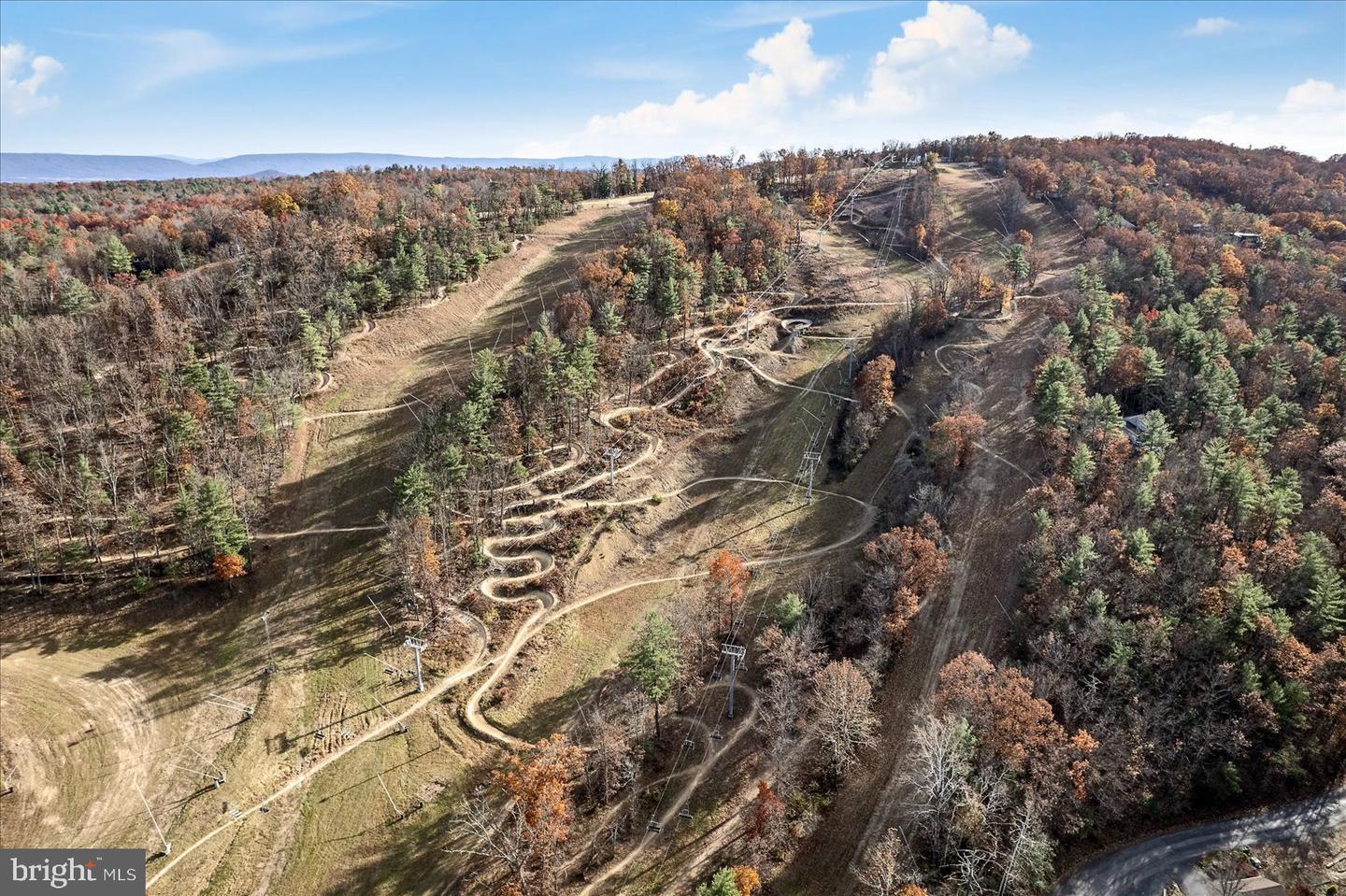 33 HOLLY CT, MT JACKSON, Virginia 22842, 3 Bedrooms Bedrooms, ,2 BathroomsBathrooms,Residential,For sale,33 HOLLY CT,VASH2012934 MLS # VASH2012934 33 HOLLY CT, MT JACKSON, Virginia 22842, 3 Bedrooms Bedrooms, ,2 BathroomsBathrooms,Residential,For sale,33 HOLLY CT,VASH2012934 MLS # VASH2012934