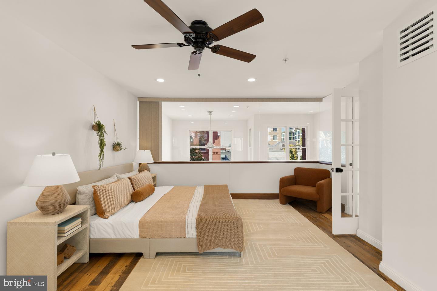 1406 CORCORAN ST NW #C, WASHINGTON, District Of Columbia 20009, 2 Bedrooms Bedrooms, 4 Rooms Rooms,2 BathroomsBathrooms,Residential,For sale,1406 CORCORAN ST NW #C,DCDC2230618 MLS # DCDC2230618 1406 CORCORAN ST NW #C, WASHINGTON, District Of Columbia 20009, 2 Bedrooms Bedrooms, 4 Rooms Rooms,2 BathroomsBathrooms,Residential,For sale,1406 CORCORAN ST NW #C,DCDC2230618 MLS # DCDC2230618