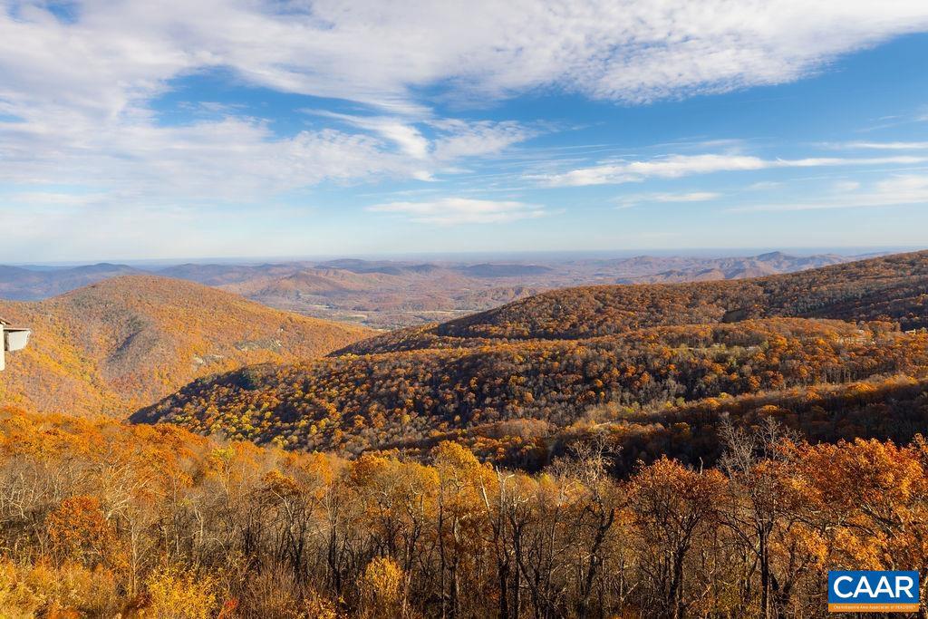 1582 VISTAS CONDOS, WINTERGREEN RESORT, Virginia 22967, 3 Bedrooms Bedrooms, ,3 BathroomsBathrooms,Residential,For sale,1582 VISTAS CONDOS,670755 MLS # 670755 1582 VISTAS CONDOS, WINTERGREEN RESORT, Virginia 22967, 3 Bedrooms Bedrooms, ,3 BathroomsBathrooms,Residential,For sale,1582 VISTAS CONDOS,670755 MLS # 670755