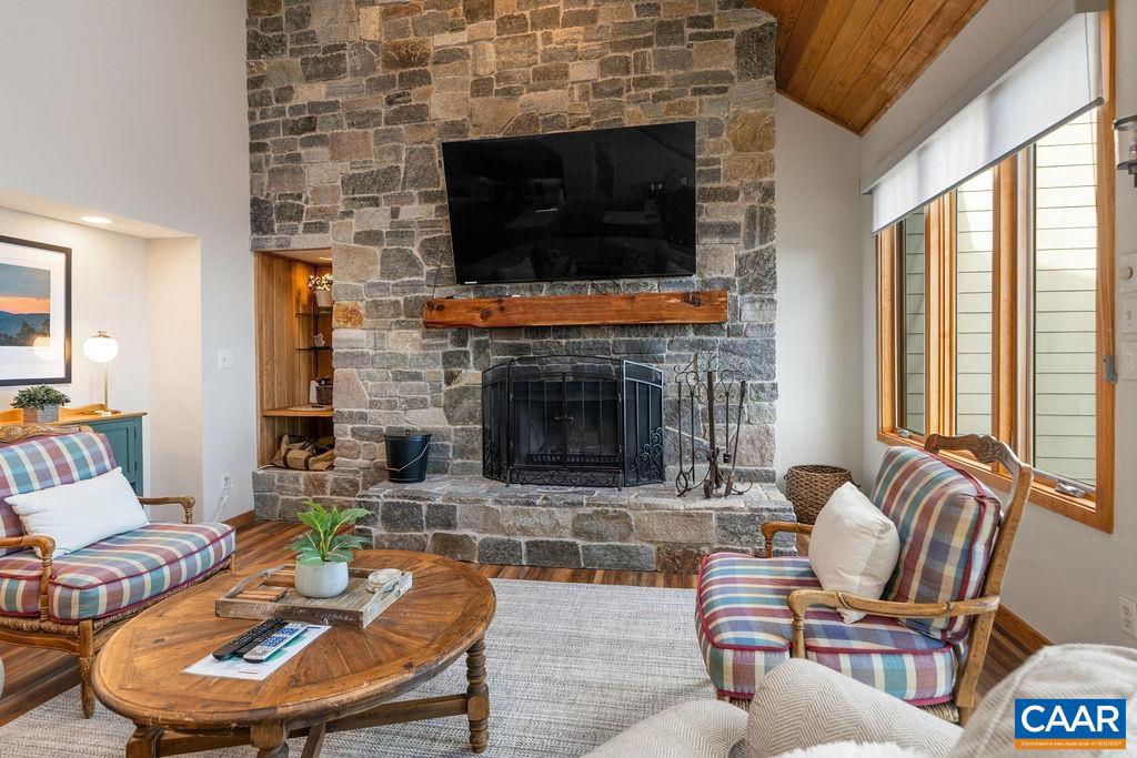 1582 VISTAS CONDOS, WINTERGREEN RESORT, Virginia 22967, 3 Bedrooms Bedrooms, ,3 BathroomsBathrooms,Residential,For sale,1582 VISTAS CONDOS,670755 MLS # 670755 1582 VISTAS CONDOS, WINTERGREEN RESORT, Virginia 22967, 3 Bedrooms Bedrooms, ,3 BathroomsBathrooms,Residential,For sale,1582 VISTAS CONDOS,670755 MLS # 670755