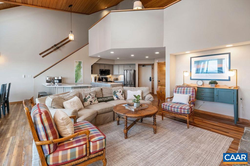 1582 VISTAS CONDOS, WINTERGREEN RESORT, Virginia 22967, 3 Bedrooms Bedrooms, ,3 BathroomsBathrooms,Residential,For sale,1582 VISTAS CONDOS,670755 MLS # 670755 1582 VISTAS CONDOS, WINTERGREEN RESORT, Virginia 22967, 3 Bedrooms Bedrooms, ,3 BathroomsBathrooms,Residential,For sale,1582 VISTAS CONDOS,670755 MLS # 670755